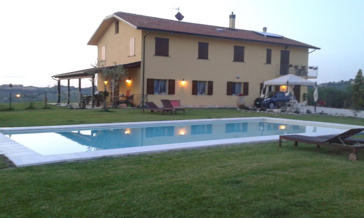 B&B Villa Olesia Ostra Esterno foto
