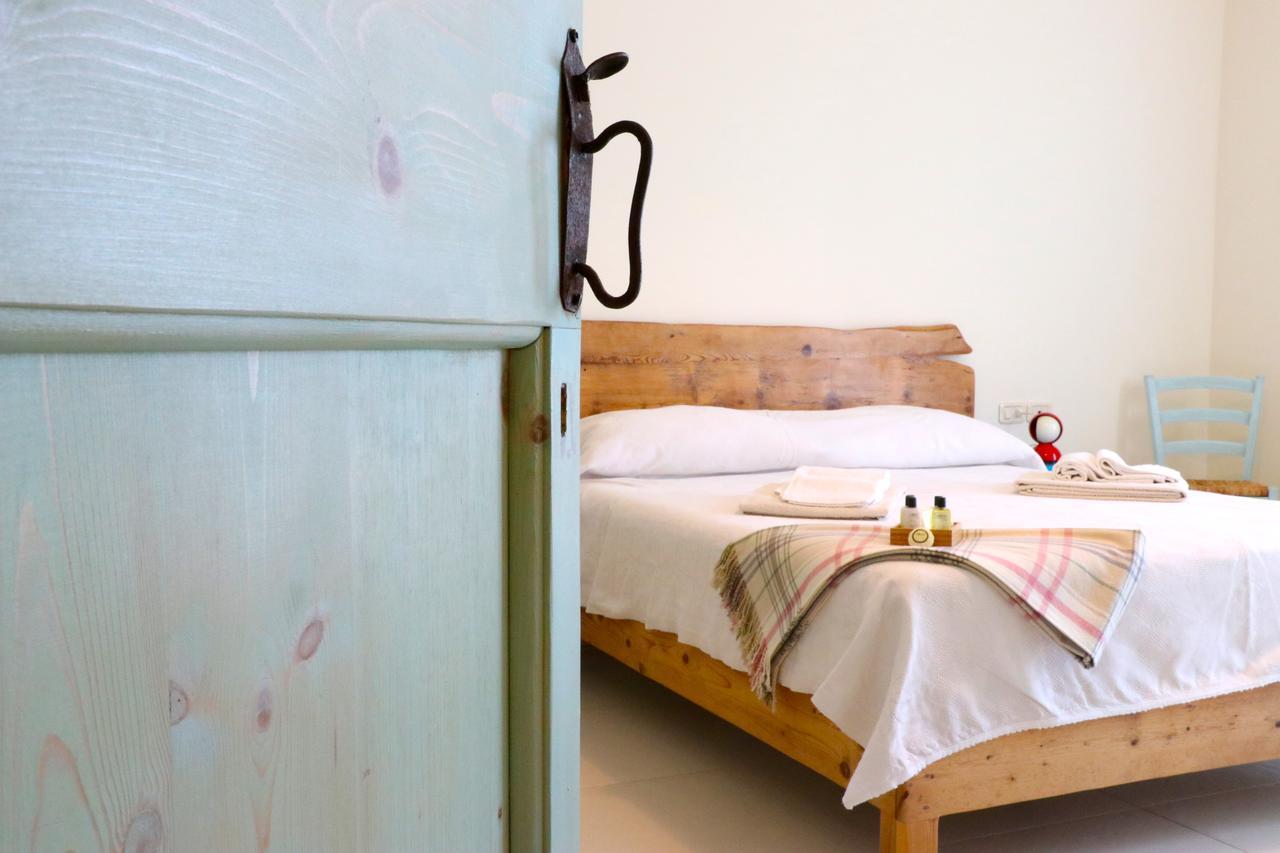 B&B Villa Olesia Ostra Esterno foto
