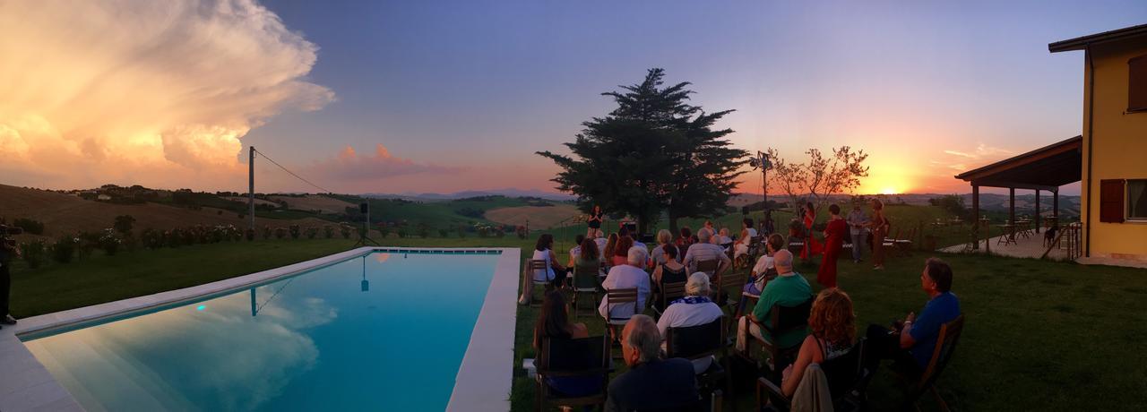 B&B Villa Olesia Ostra Esterno foto